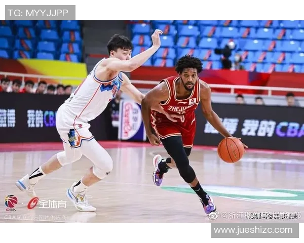 重庆篮球队强势领跑联赛积分榜以77分稳居第一位 重庆篮球队强势领跑联赛积分榜以77分稳居第一位