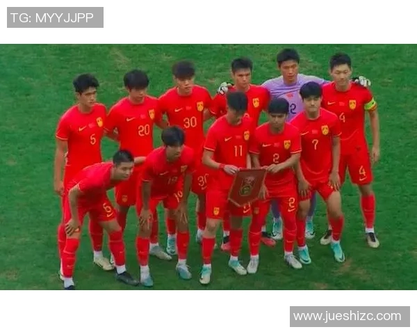 重庆足球队总决赛精彩配合分析展现团队精神与战术执行力